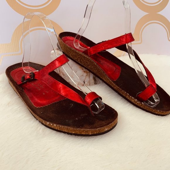 DONALD PLINER RED METALLIC TOE STRAP SANDAL SZ 8M - Picture 2 of 8